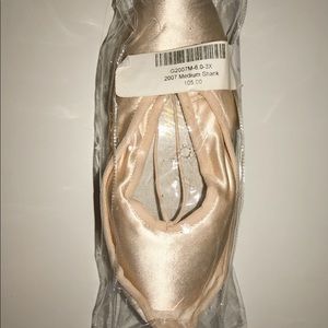 Grishko 2007 Pointe Shoes (6, 3X, M)